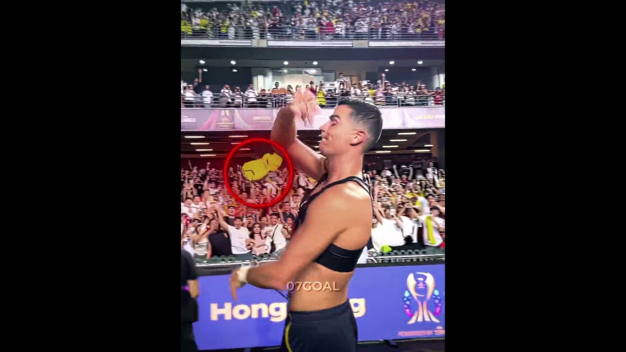 Messi VS Ronaldo Fan's Car Difference 🥶🔥